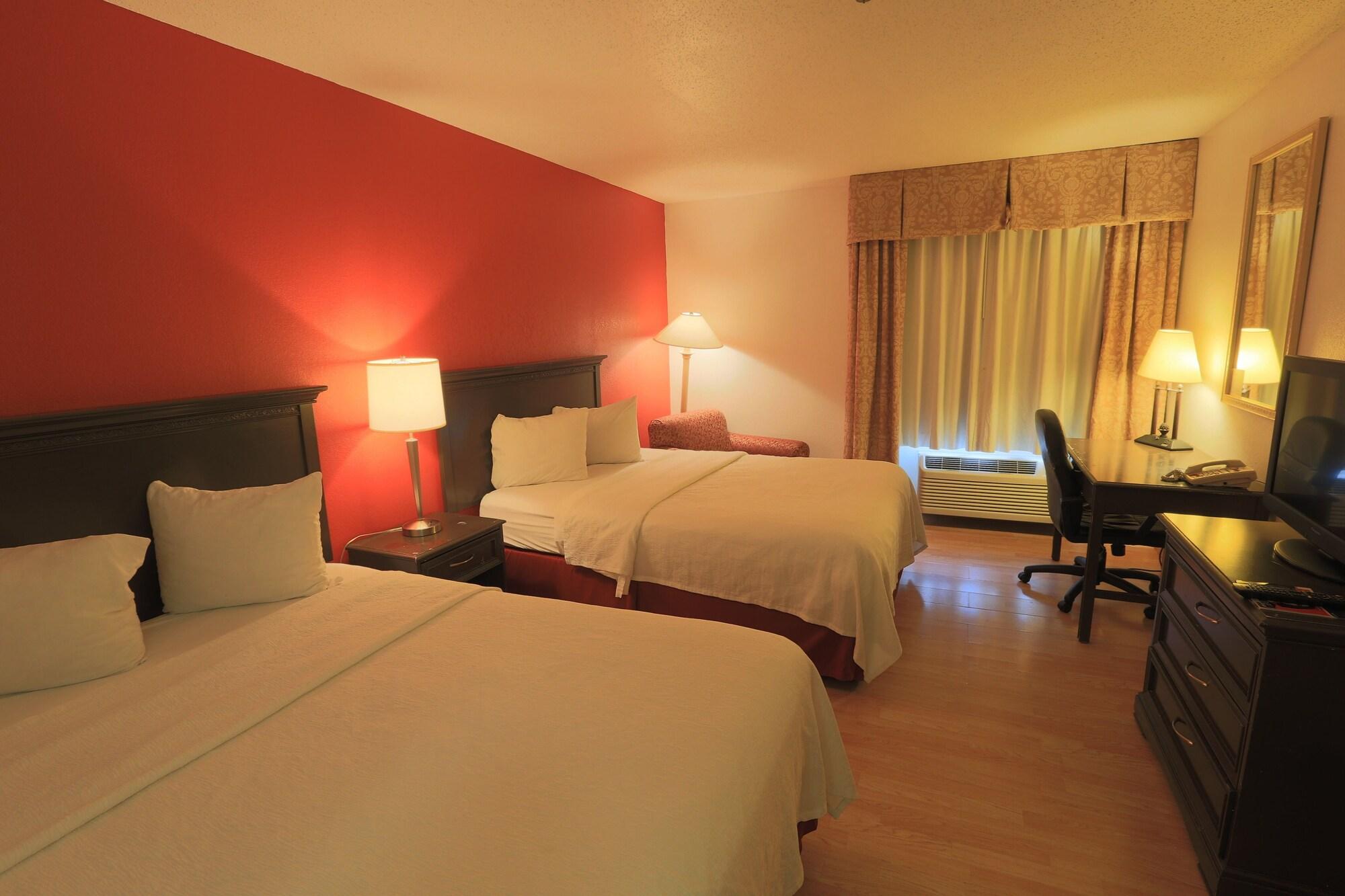 Days Inn By Wyndham Calumet Park Ngoại thất bức ảnh