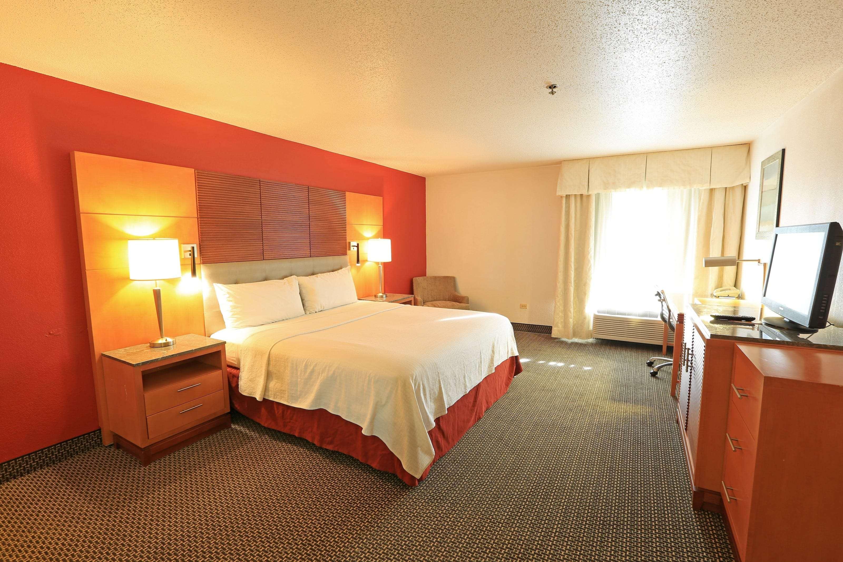 Days Inn By Wyndham Calumet Park Ngoại thất bức ảnh
