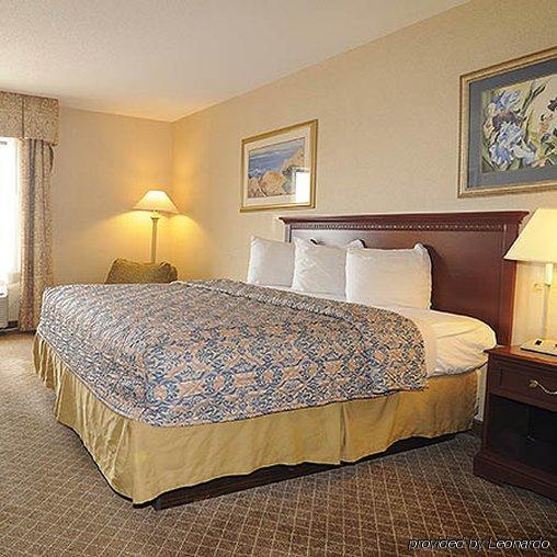 Days Inn By Wyndham Calumet Park Ngoại thất bức ảnh