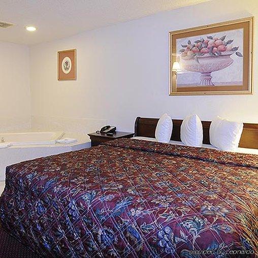 Days Inn By Wyndham Calumet Park Ngoại thất bức ảnh